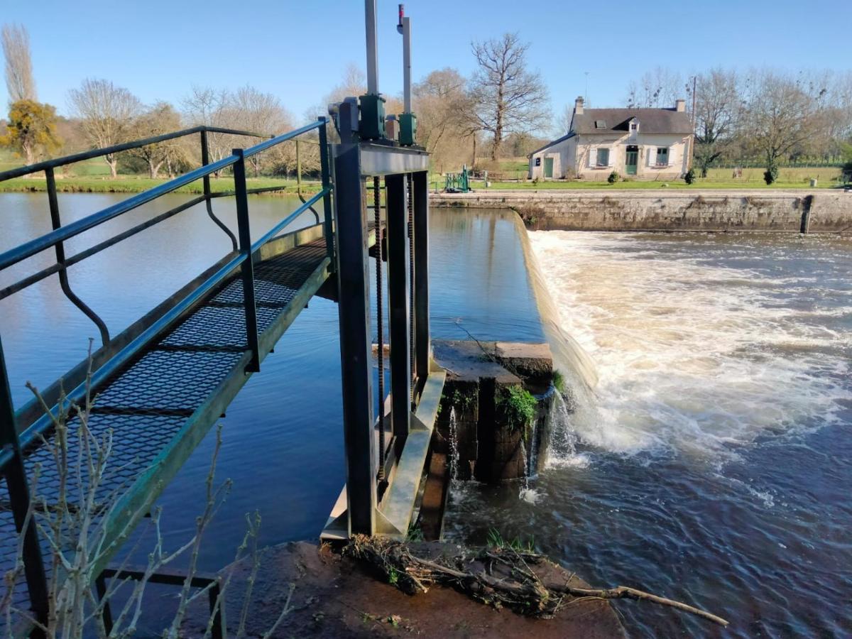 Hebergement Canal Val D'Oust Zewnętrze zdjęcie