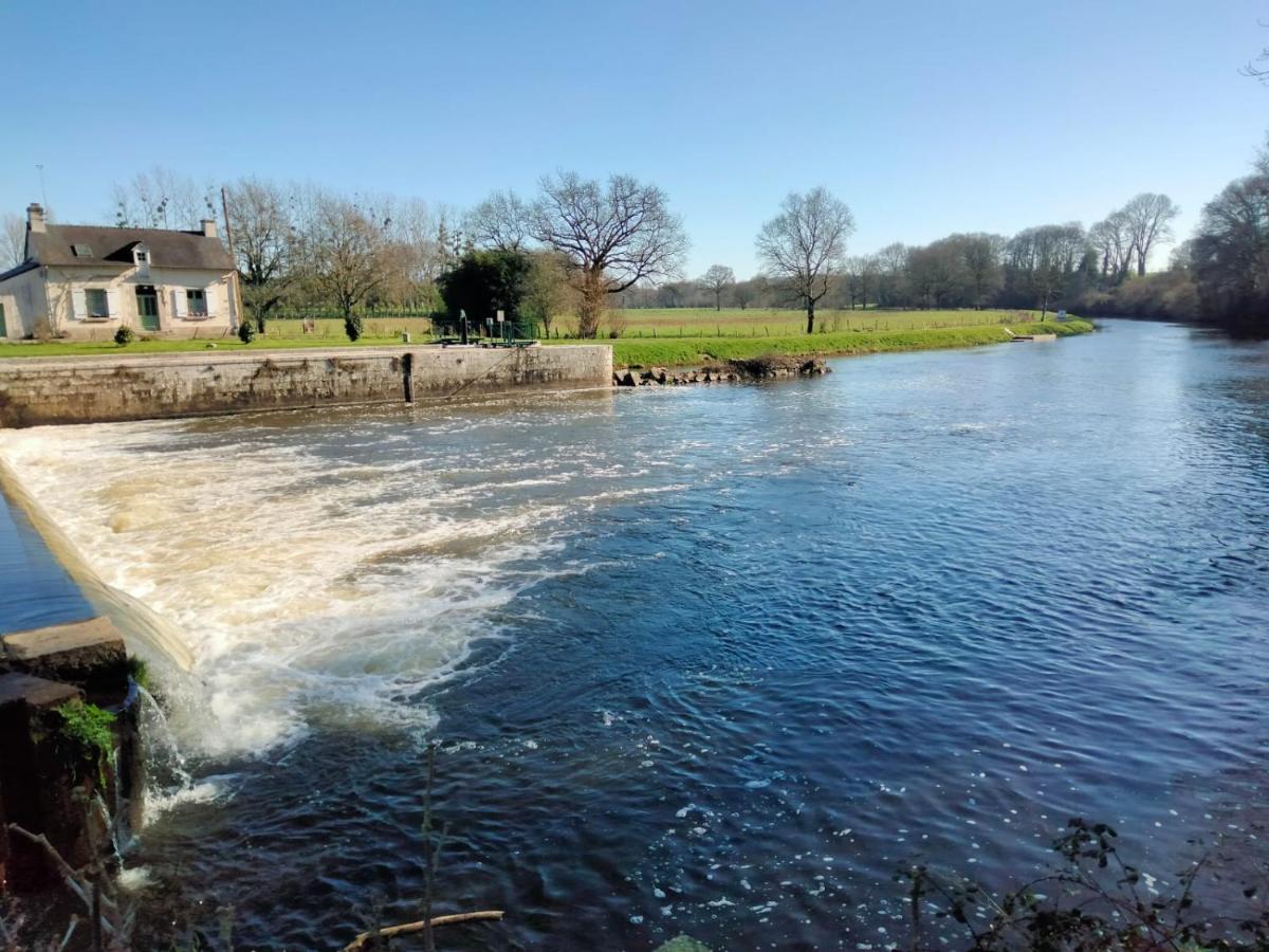 Hebergement Canal Val D'Oust Zewnętrze zdjęcie